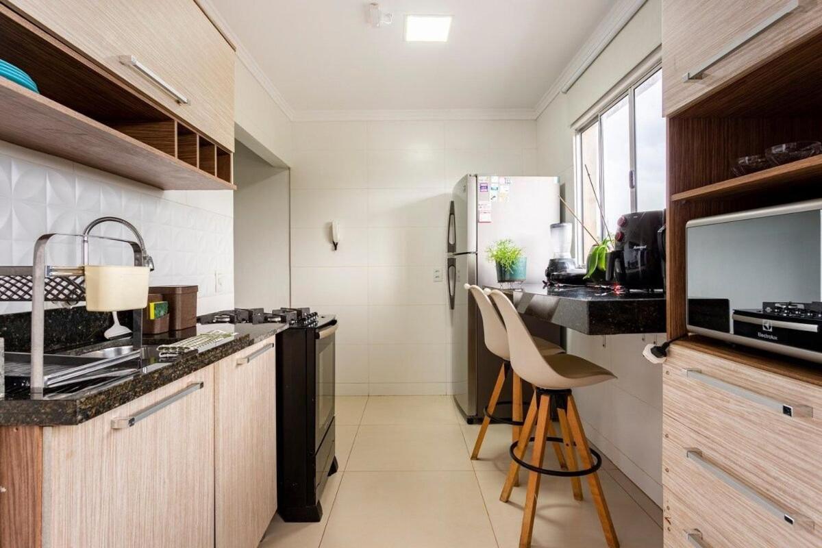 Ap 85M2 , 2Qts Com Suite , Estacionamento, Cozinha Completa , Wi-Fi 500Mb , Jr Catito ブラジリア エクステリア 写真
